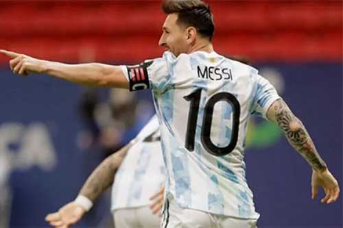 Argentina chưa thắng nổi Brazil trong 16 năm ở các trận chính thức