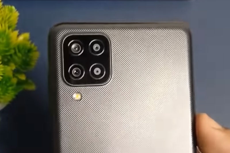 Trên tay Samsung Galaxy F22: RAM 6 GB, pin ‘khủng’, màn hình 90Hz, giá rẻ bất ngờ