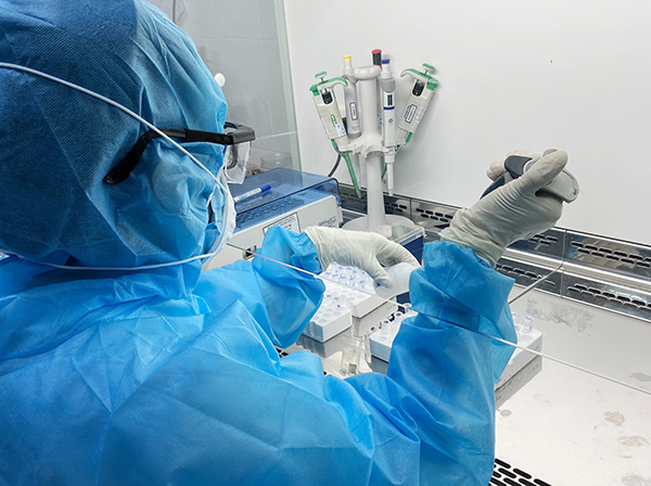 Vừa nới lỏng giãn cách, Đà Nẵng lại có ca dương tính cộng đồng mới