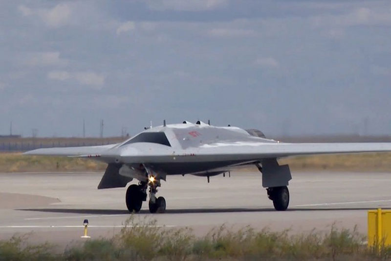 Không quân Nga sẽ nhân UAV xung kích hạng nặng Okhotnik vào năm 2024