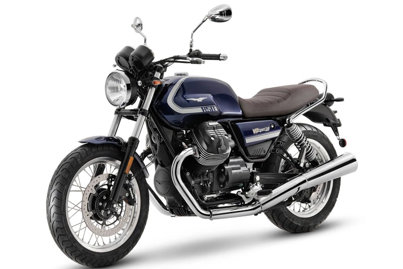 2. Moto Guzzi V7.