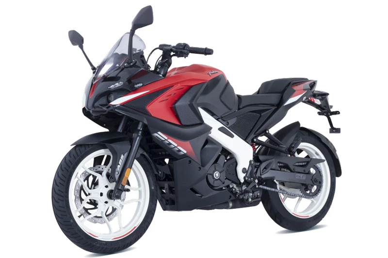 Bajaj Pulsar RS 200 2021.