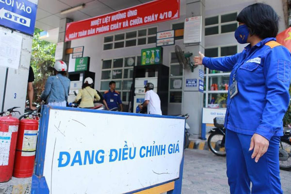 Giá xăng sẽ tăng mạnh, "trèo" lên mốc cao hơn lúc chưa có Covid-19?