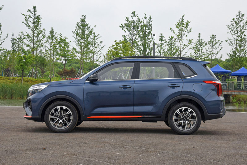 SUV động cơ tăng áp, ngoại hình thể thao, cạnh tranh trực tiếp với Mazda CX-5, Hyundai Tucson