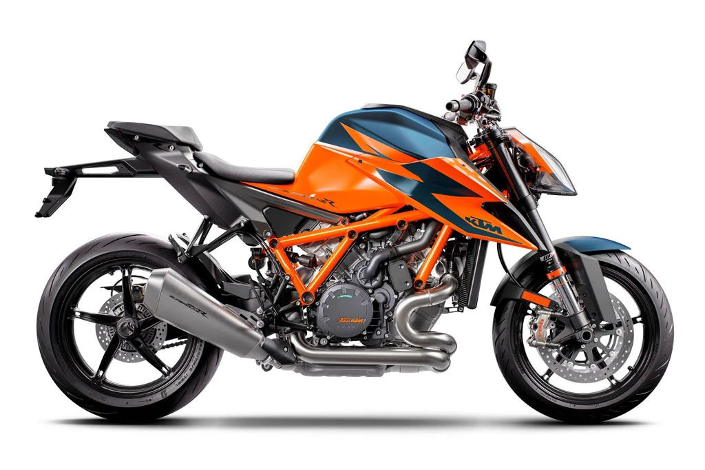 KTM 1290 Super Duke R 2020.