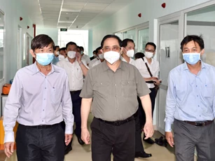 Chùm ảnh: Thủ tướng kiểm tra công tác phòng chống dịch tại Tây Ninh