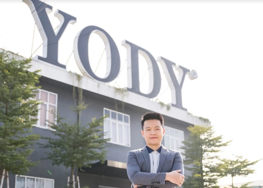 Anh Nguyễn Việt Hòa CEO YODY, luôn nêu cao tinh thần “chống dịch như chống giặc’’ tới toàn thể nhân viên.