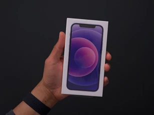 Doanh số iPhone 12 tiến sát kỷ lục của iPhone 6