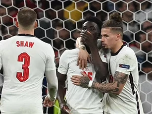 'Để Saka đá luân lưu chốt hạ là quyết định ngu ngốc của Southgate'