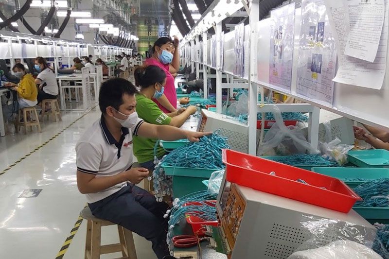 Vụ công nhân ở Bình Dương xô cổng tháo chạy: 650 người âm tính với SARS-CoV-2