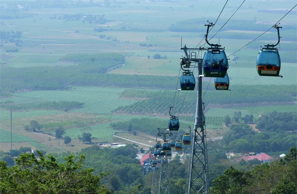 Khám phá danh thắng núi Bà Đen - Tây Ninh -0