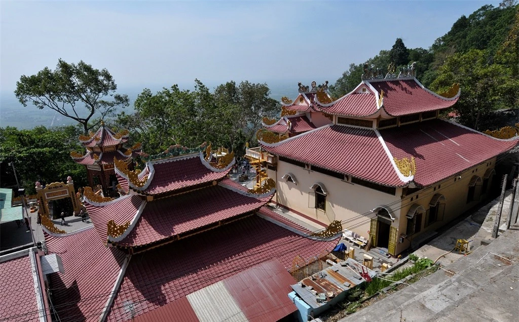 Khám phá danh thắng núi Bà Đen - Tây Ninh -0