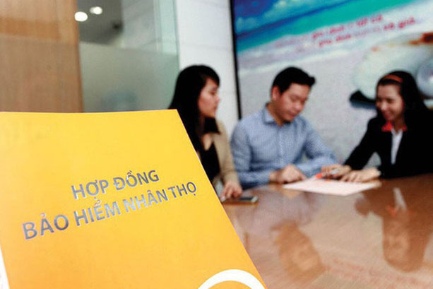 Chuyên gia bày kế cho người trẻ lương 8 triệu đồng/tháng mua bảo hiểm: Đừng ham đóng phí, đầu tư để tiền đẻ ra tiền