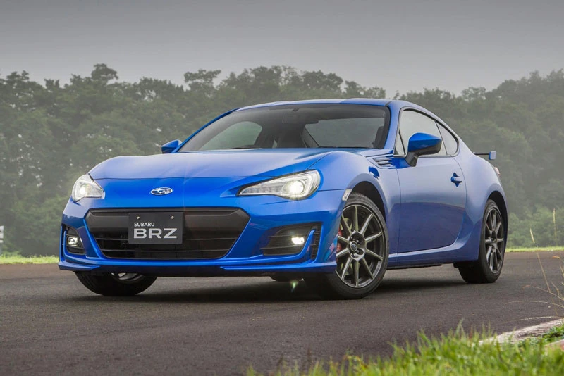 1. Subaru BRZ (giá khởi điểm: 28.845 USD).