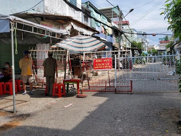 Phong tỏa KV 8, phường Tân An (đường Đồng Khởi)