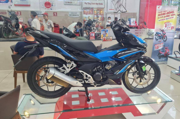 Honda Winner X giảm giá gần 13 triệu đồng tại đại lý