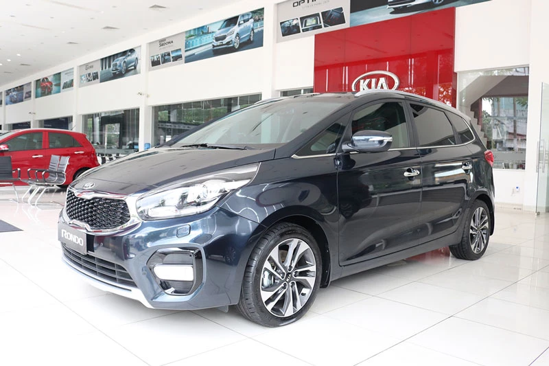 9. Kia Rondo (doanh số: 55 chiếc). Ảnh: Kia Long Biên.