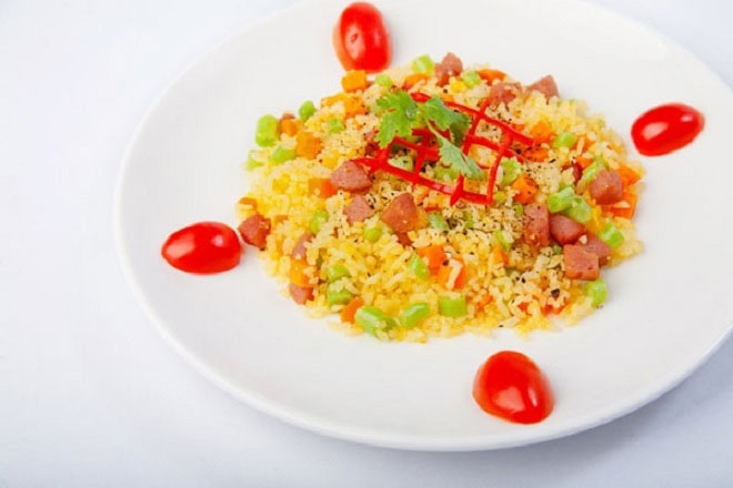 Hướng dẫn rang cơm ngon như ở nhà hàng