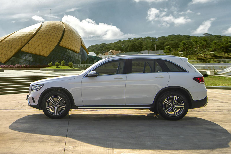 Bảng giá xe Mercedes-Benz tháng 7/2021