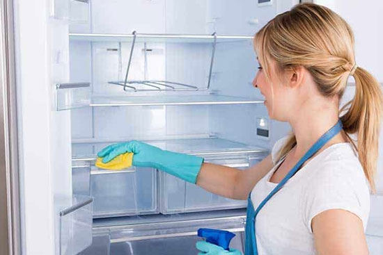 Cách làm sạch đồ gia dụng trong gia đình