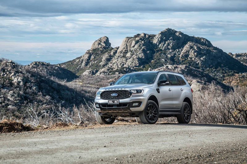 Những mẹo lái xe off-road giúp bạn chinh phục mọi địa hình