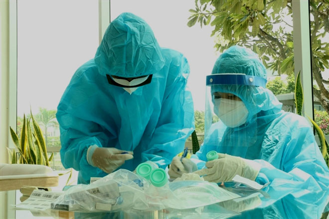 TP Hồ Chí Minh đã có hơn 15.000 trường hợp mắc COVID-19
