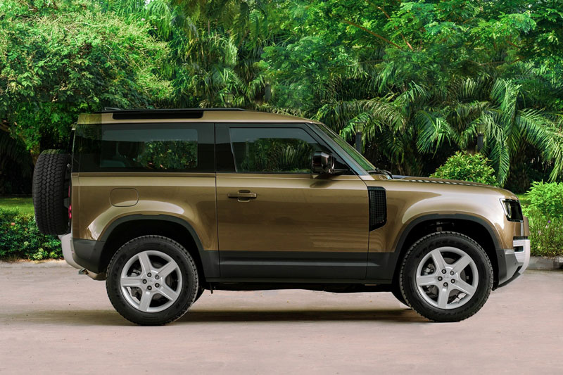 Đánh giá SUV Land Rover Defender 90 giá từ 3,935 tỷ đồng