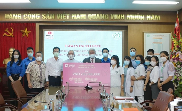 “Taiwan Excellence” tri ân đội ngũ y bác sĩ tuyến đầu chống dịch ở Việt Nam