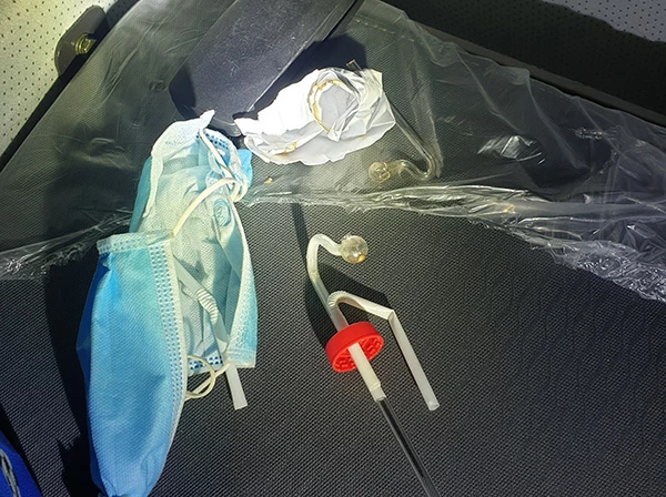 Dụng cụ sử dụng ma túy phát hiện trên xe đầu kéo 75H-00541 