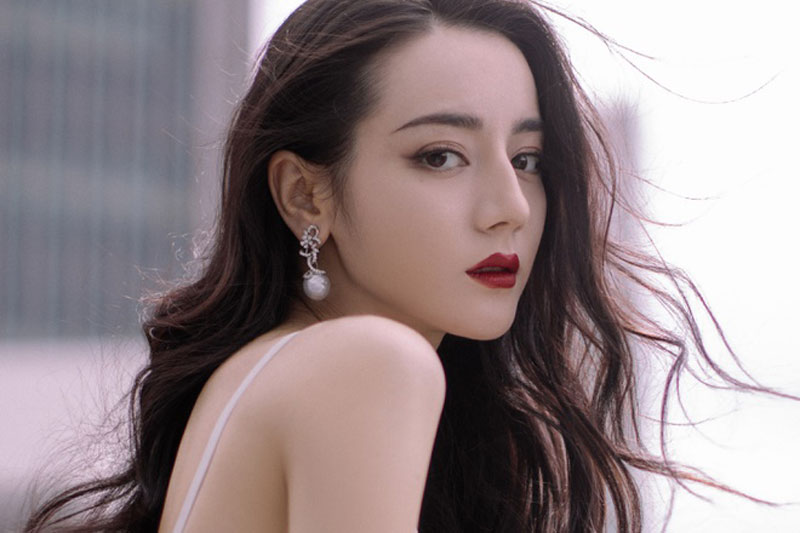 Những mỹ nhân Hoa ngữ đẹp tự nhiên được tạp chí thời trang nổi tiếng khen ngợi