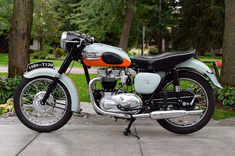 8. Triumph Bonneville T120 1959.