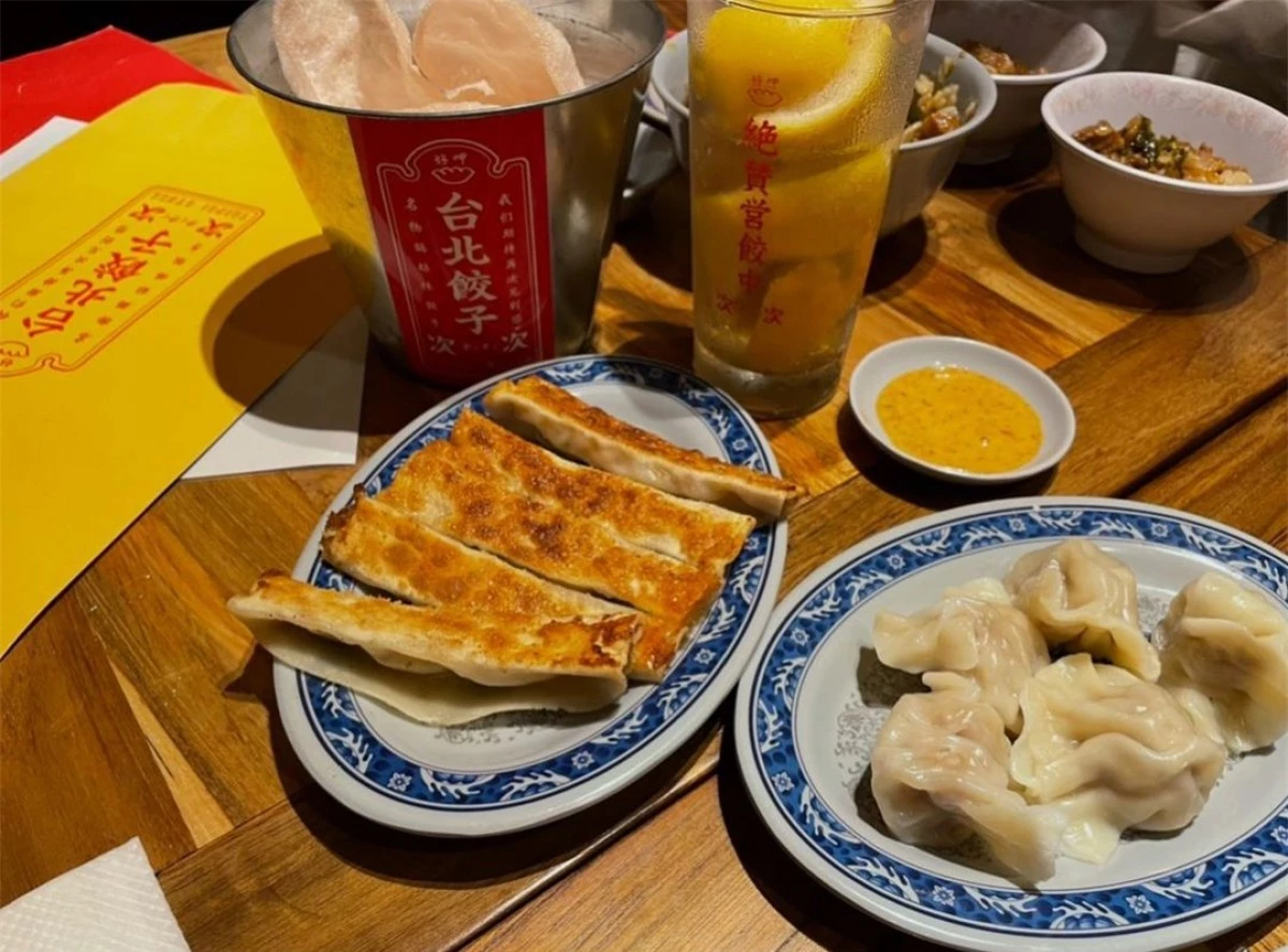 Du khách không nên để lại tiền tip ở các nhà hàng, quán ăn.Nguồn: kyotofood_m/Instagram