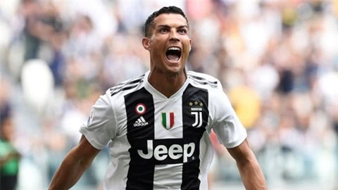 Nedved xác nhận Cristiano Ronaldo ở lại Juventus