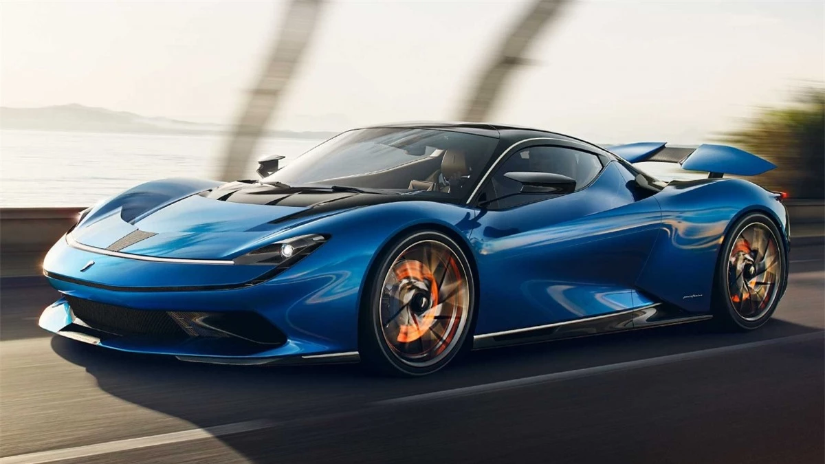 Pininfarina Battista: Được đặt tên theo người đứng đầu hãng là Battista Farina, chiếc xe tạo cảm giác xứng đáng với cái tên.