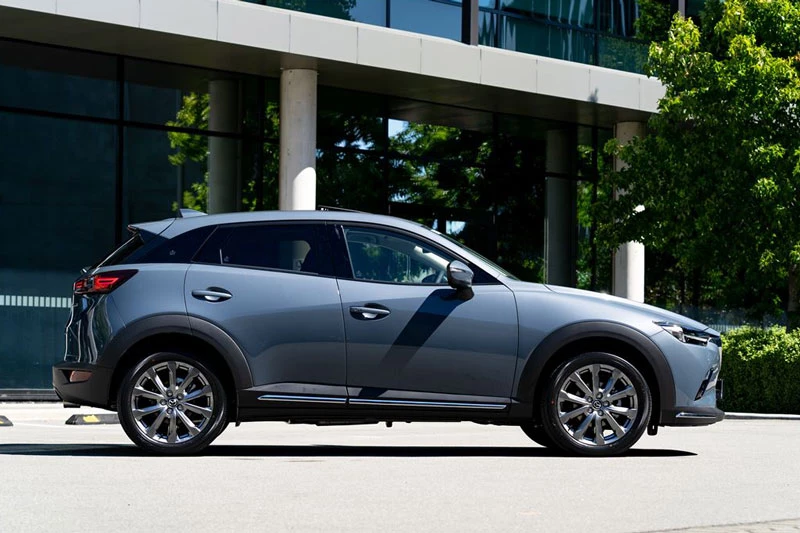 10. Mazda CX-3 2021 (giá khởi điểm: 21.965 USD).