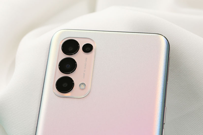 Oppo Reno5 4G giảm giá mạnh trong tháng 7