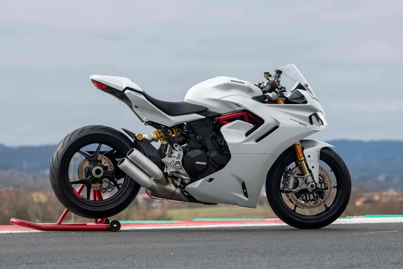 9. Ducati SuperSport.