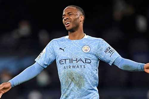 Man City vẫn để ngỏ khả năng bán Sterling