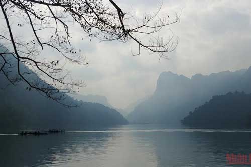 Hồ Ba Bể - Viên ngọc bích miền thượng du