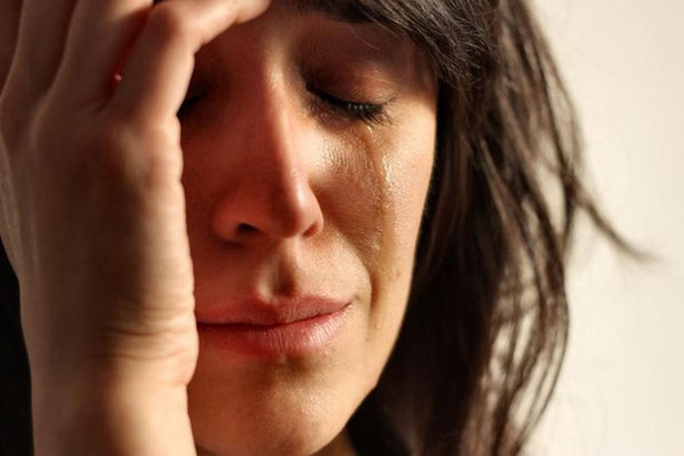 Tuyệt vọng vì con trai 8 tuổi chọn ở với bố sau ly hôn, mẹ giữ được mạng sống nhờ 3 câu ngắn ngủi cậu bé để lại