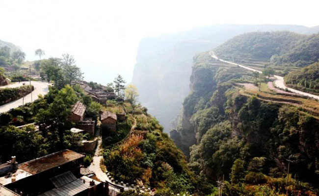 Ngôi làng từng tách biệt với thế giới bên ngoài, bị cô lập trong hàng ngàn năm