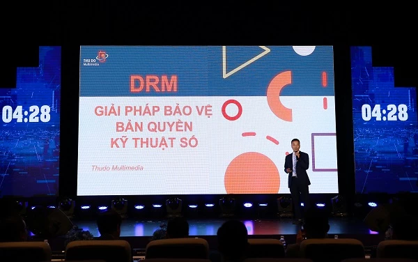 CEO of Thudo Multimedia, Nguyen Ngoc Han introduces the Sigma DRM solution at Vietsolution 2020.