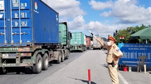 Cấp mã QR CODE cho gần 44.000 phương tiện đi, đến TP Hồ Chí Minh