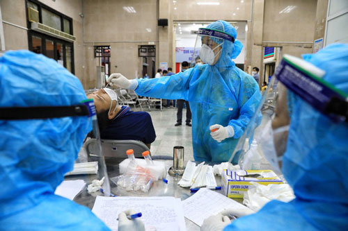 Bản tin COVID-19 sáng 18/7: Thêm 2.472 ca mắc mới và 626 ca được TP Hồ Chí Minh đăng ký bổ sung