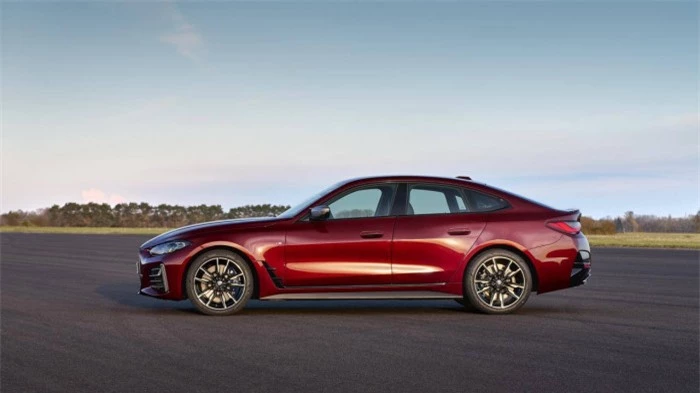 BMW 4-Series Gran Coupe 2022 ra mắt, giá từ 1,3 tỷ đồng 6