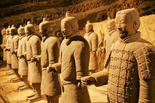 Vũ khí đáng sợ hơn cả “thủy ngân” trong lăng Tần Thủy Hoàng: Công nghệ hiện tại không dám khai quật vì sẽ nổ tung