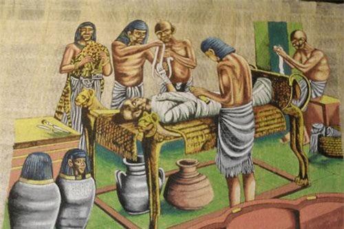 Giải mã quy trình ướp xác của người Ai Cập cổ đại qua ‘tài liệu ướp xác lâu đời nhất thế giới’