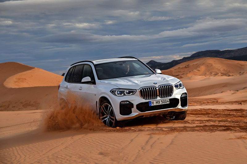 Top 10 xe SUV có tính năng tự lái tốt nhất năm 2021: Vinh danh BMW X5