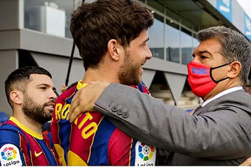 Barcelona quyết tâm giảm lương một loạt ngôi sao