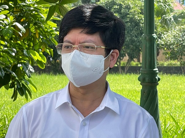 Khuyến cáo người dân không nên mua máy thở, tích trữ bình khí oxy